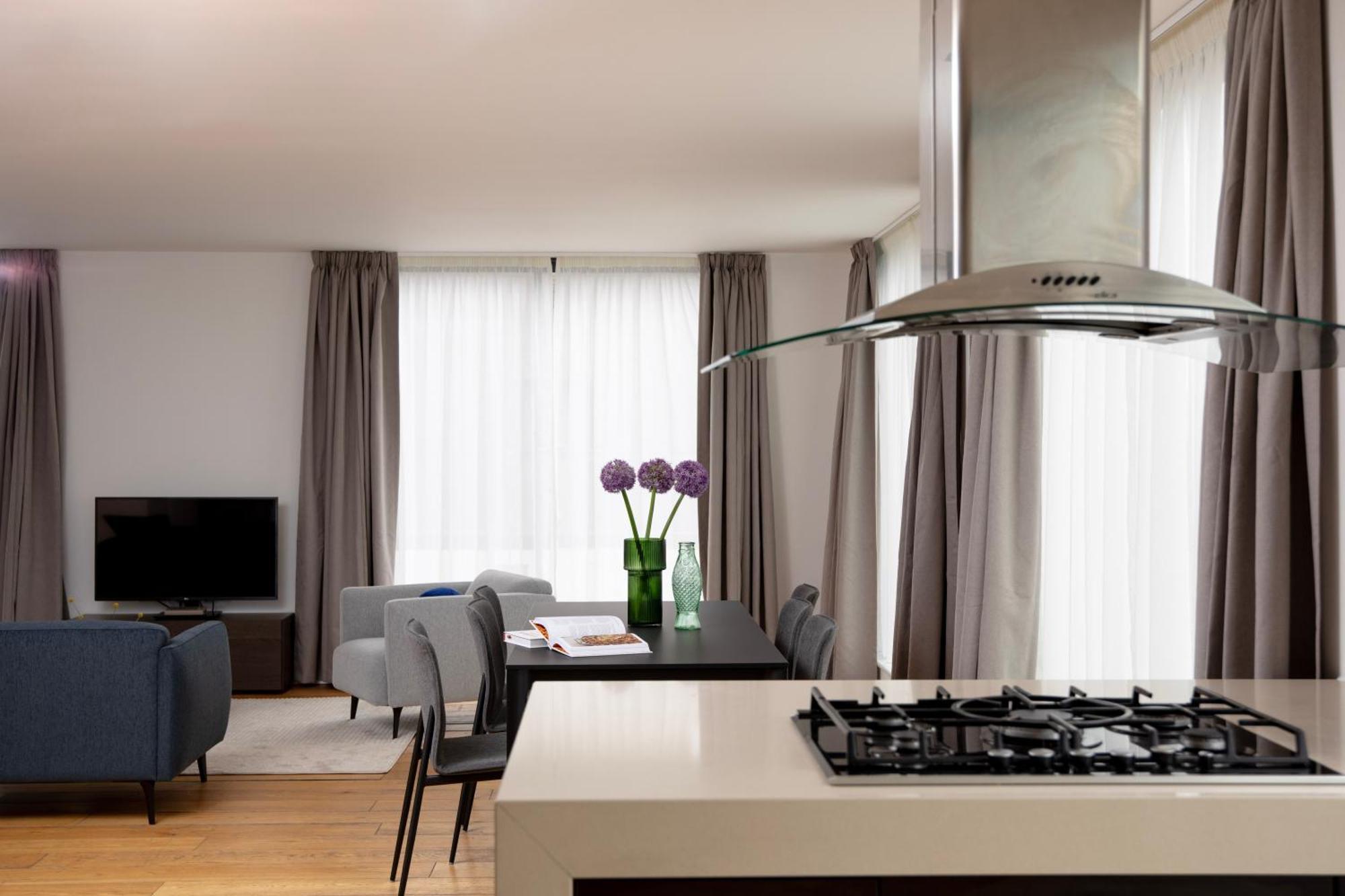 Bob W Tower Hill Residences London Exterior photo