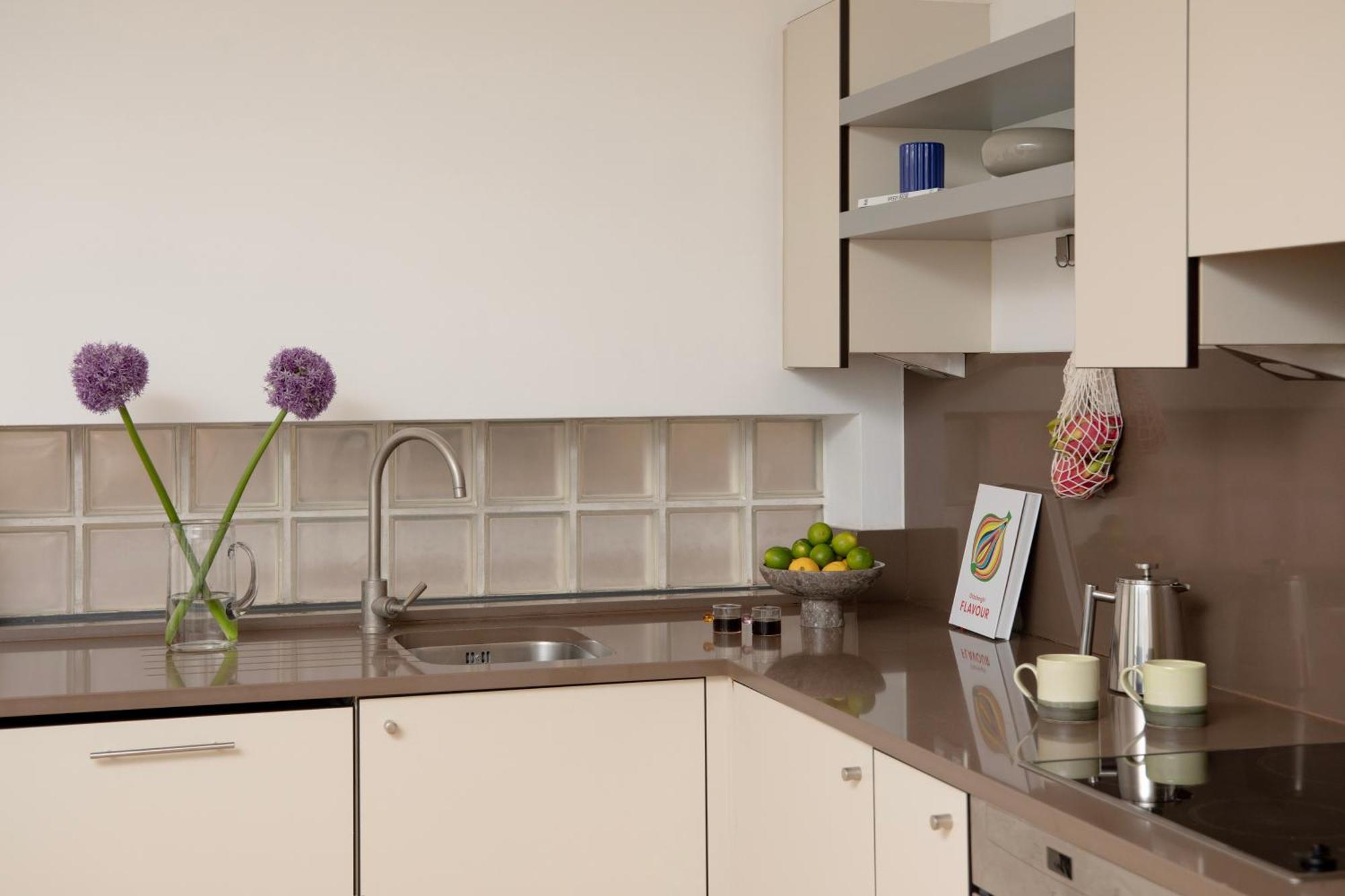 Bob W Tower Hill Residences London Exterior photo