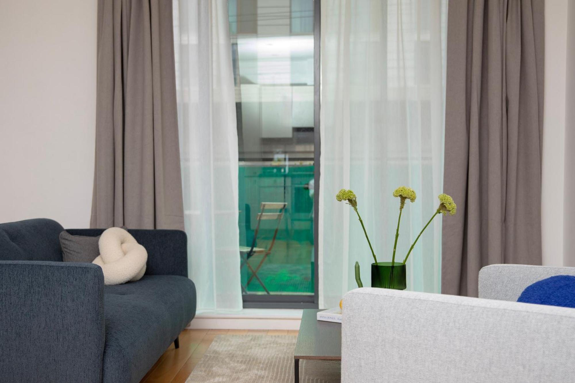 Bob W Tower Hill Residences London Exterior photo